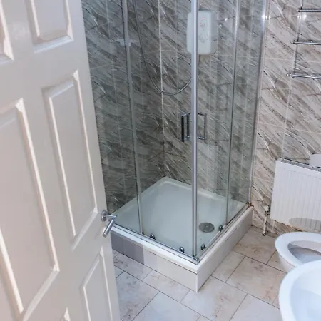 Hacketts Bar And * 基尔根尼