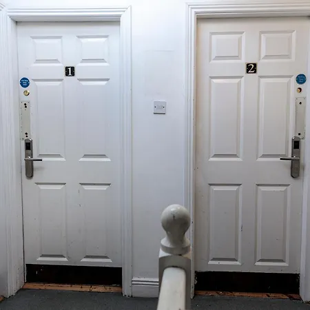 Hacketts Bar And * Κίλκενι